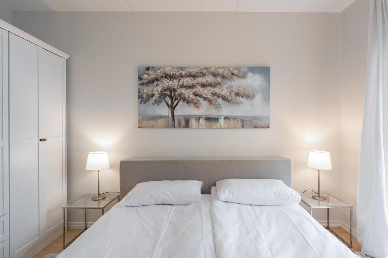 Airhome - Black&White Tallinn Luaran gambar